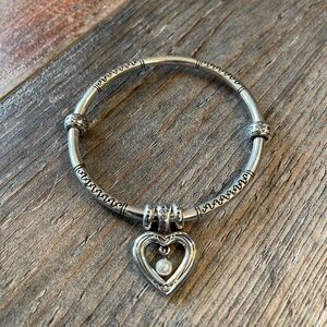 BRIGHTON Essex Sorority Pearl Bangle Bracelet Heart Charm Silver Tone 7.75"